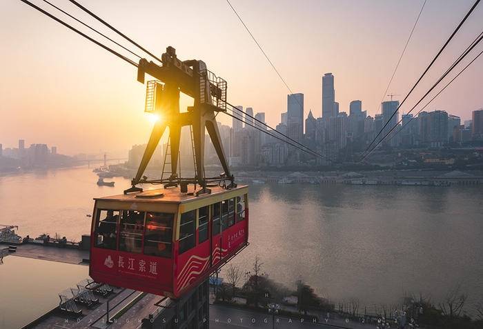 重庆2天1夜旅游攻略，重庆自由行2天最佳路线