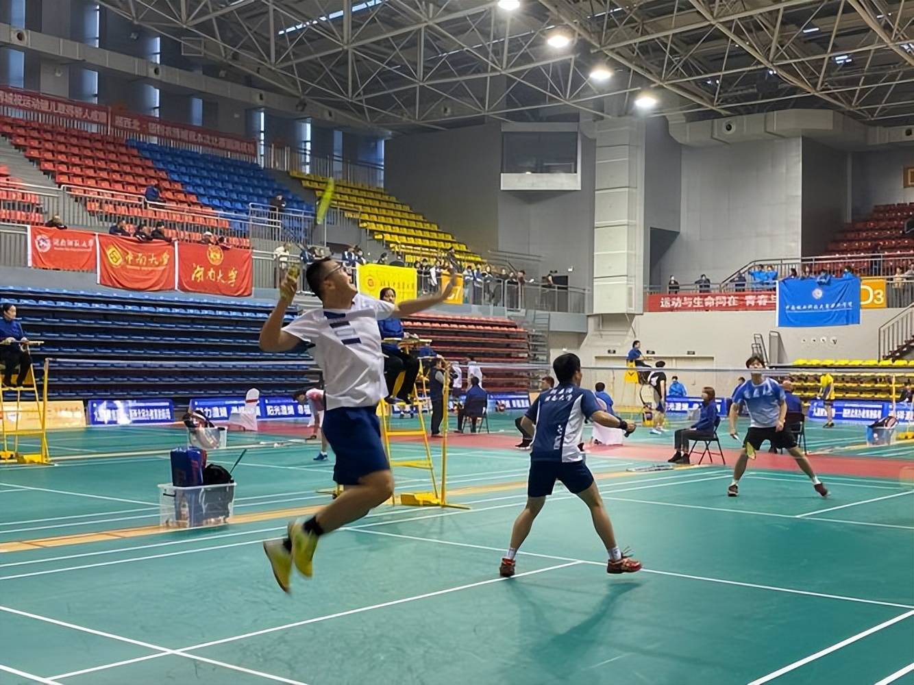 五本好看的体育文，比赛场面描写细腻入微，画面感十足！