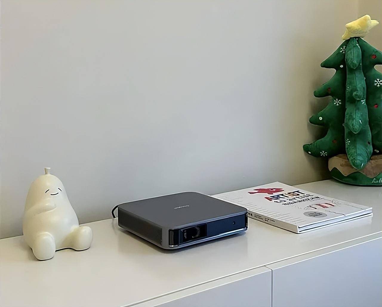 哪个牌子好?盘点10款最值得入手的家用投影仪推荐j9九游真人游戏第一品牌2024年家用投影仪买(图2) 哪个牌子好?盘点10款最值得入手的家用投影仪推荐j9九游真人游戏第一品牌2024年家用投影仪买(图2)