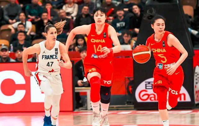 原创             中国女篮为何在输给法国队时失分32分，六大劣势显而易见