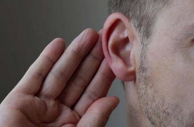 梦境解析，探寻做梦梦见耳朵脱皮的深层含义与心理暗示