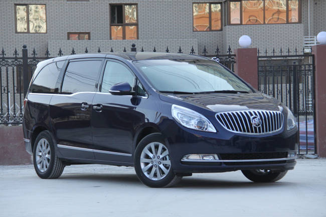 别克GL8商务租车：豪华舒适满足您对出行的所有需求