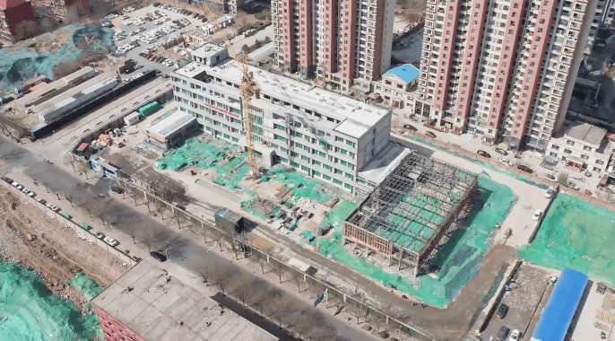 裕东小学教育集团领导阶段性验收裕东小学天玺华府校区项目工程进度