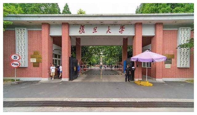 《浪姐5》寒门贵女,从超女冠军到黑心老板。