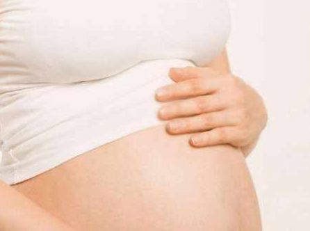 怀孕后不要经常熬夜，会影响胎宝宝发育，还会影响孩子以后的性格
