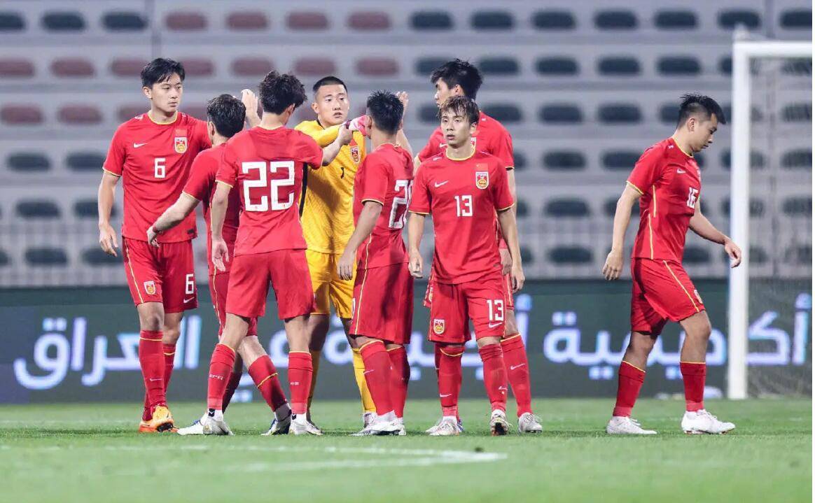 中国男足虽败犹荣，未来可期！0:2不敌韩国只是暂时的挫折！