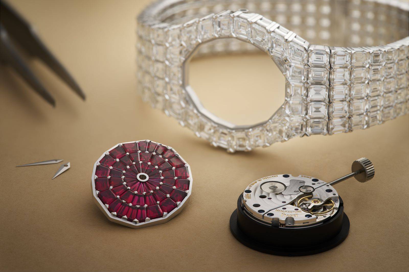 2024���ӱ����漣���߼��ӱ�չPIAGET����������Ļ,�����Ƽ���Ʒ...