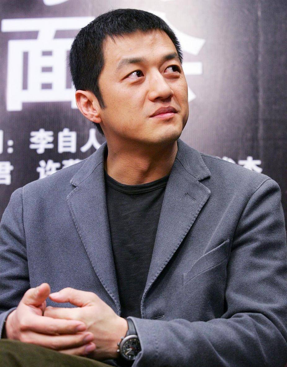 原创李亚鹏深夜发文：劝王菲，不要脸到触及底线，请你放过我家人