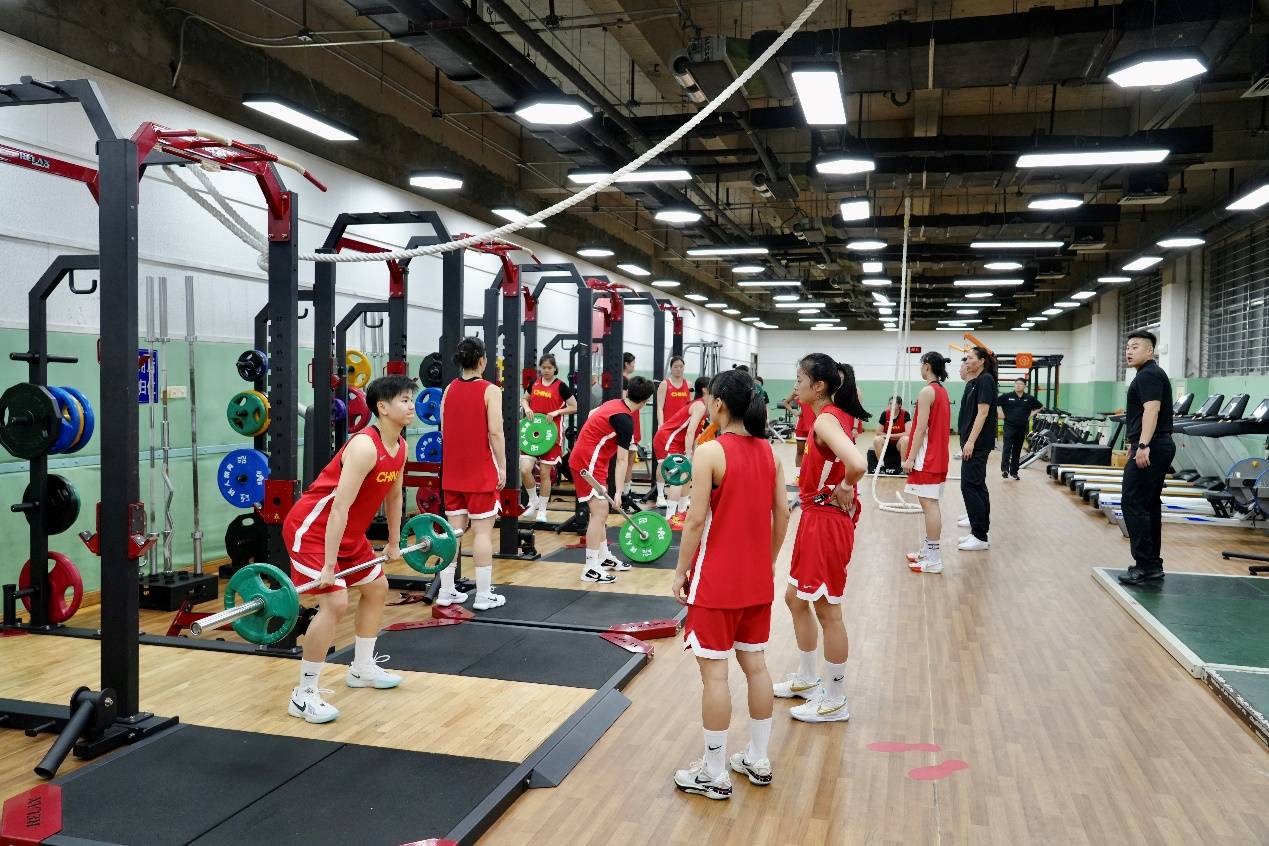 中国篮协举办媒体日 U18女篮全力以赴备战亚洲杯-2018年亚运会女篮小组赛中国vs日本