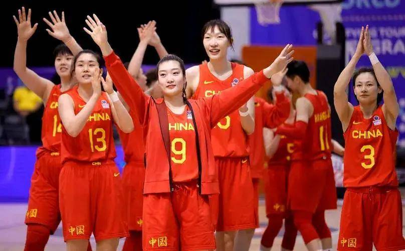 中国女篮28分再负澳大利亚，内外线短板使女篮的奥运前景看衰