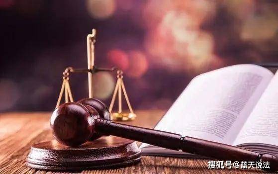 原创河南驻马店，男子酒后闯入高速公路被撞死，家人却索赔94万