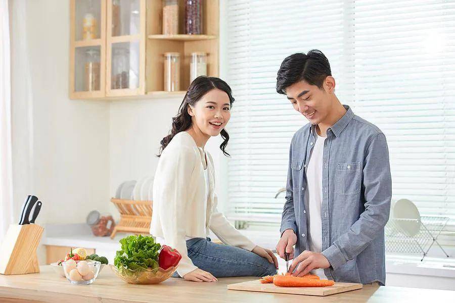 原创80%以上的婚姻，都是这样的：夫妻相处的8条黄金法则！