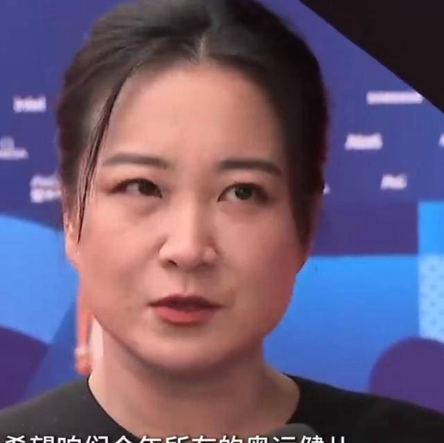 原创申花名宿德罗巴与贾玲、陆幽同框巴黎奥运会，引发球迷热议