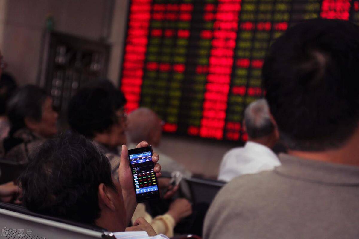 原创
  反转了？史诗级反弹！周三，A股行情预判 第3张