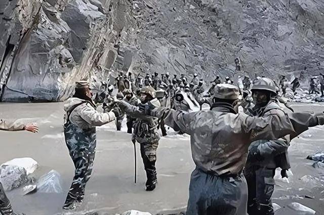 混乱升级!莫迪对华让出一大步后,立马遭死对头怒批“卖国” 混乱升级!莫迪对华让出一大步后,立马遭死对头怒批“卖国”