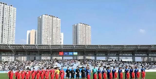 中国女足2-0胜越南夺冠，名记点评四大不足阻碍进步