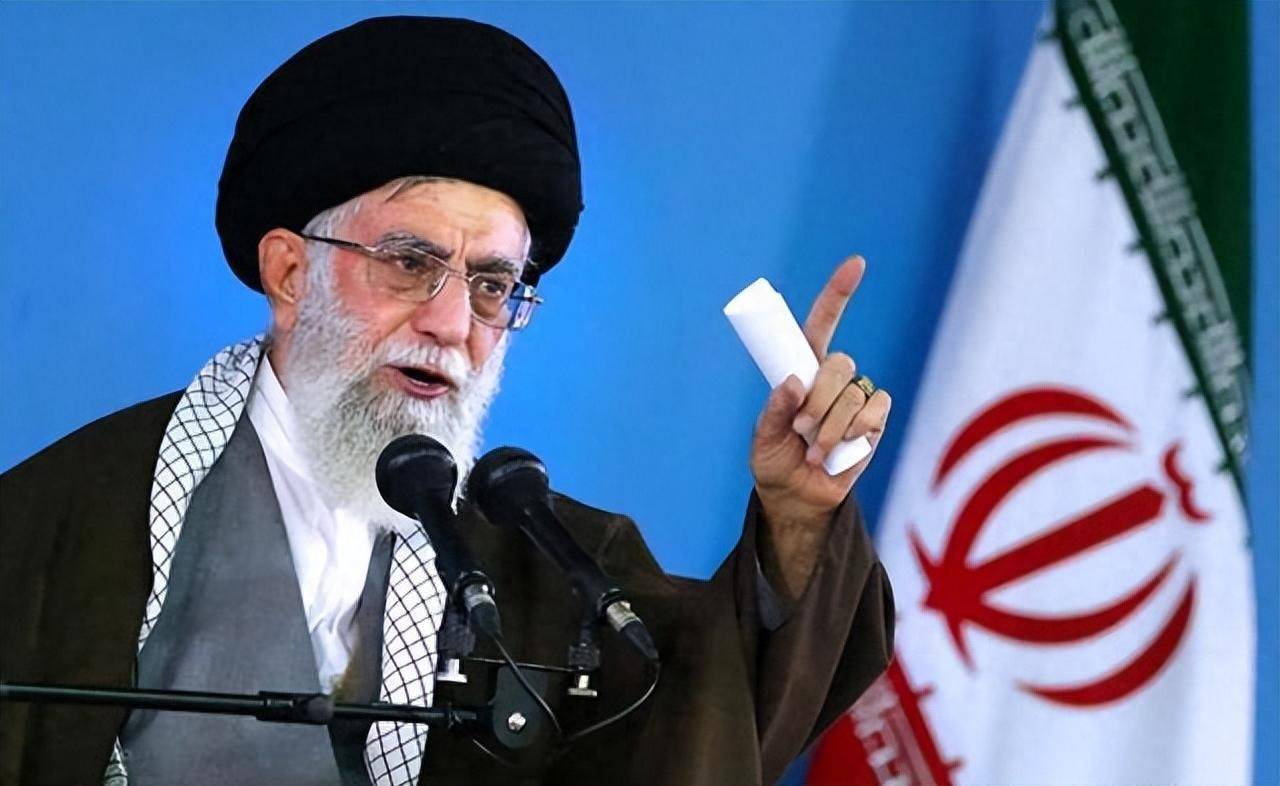 事关叙利亚，哈梅内伊释放重要信号，伊朗的下一步，或是联合土耳其