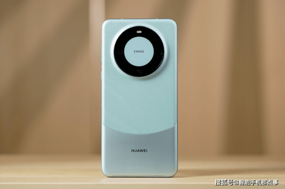 华为Mate60 Pro翻新机价格欧博体育app直降千元：新机还在卖如何选择？(图3)