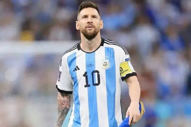 2024年足坛收入排行榜发布！C罗称霸亚洲沙超崛起西班牙足球甲级联赛