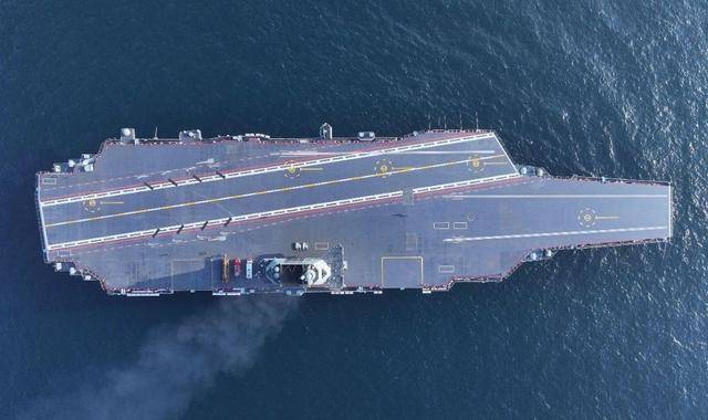 福建舰第六次海试归来,甲板上的不寻常之处,还不是美国最担忧的 福建舰第六次海试归来,甲板上的不寻常之处,还不是美国最担忧的