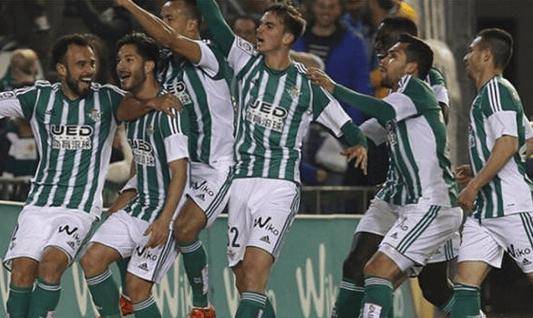 西班牙足球甲级联赛西甲排名保卫战：莱加内斯贝蒂斯狭路相逢谁能主宰命运？