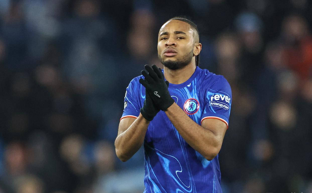 英超一日综述：马蒂奇留言支持蓝军门将身价