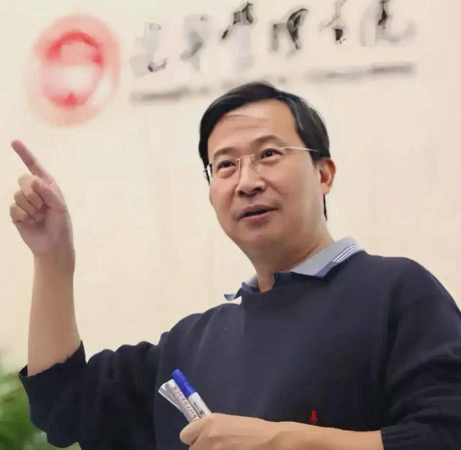 饶毅回应怒怼协和“乌烟瘴气、任人唯亲”！都知道，但不公开说