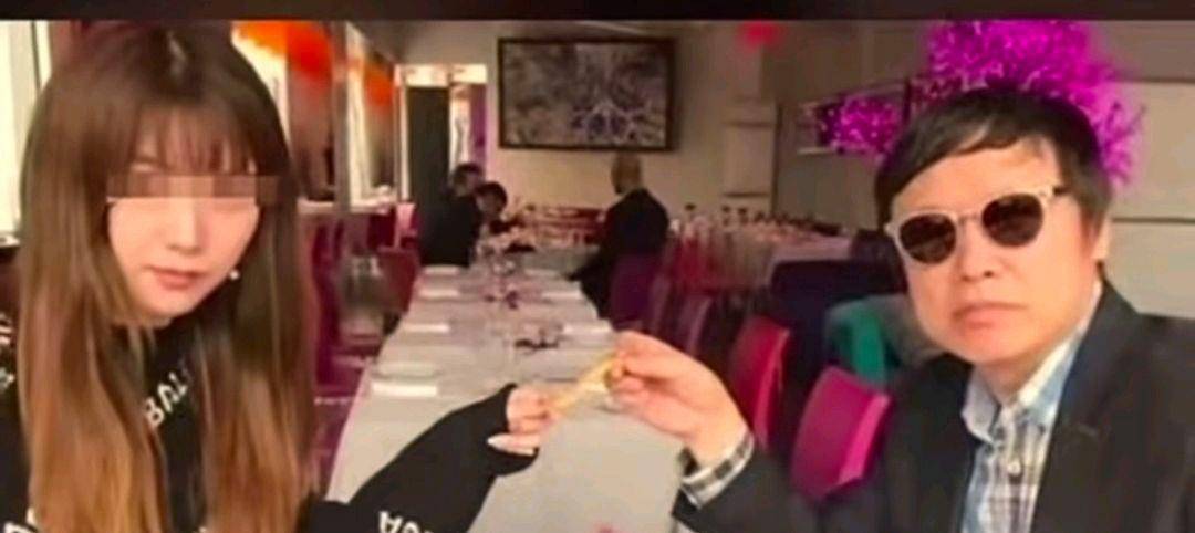 胡锡进刚点起的火，为何又撤了？