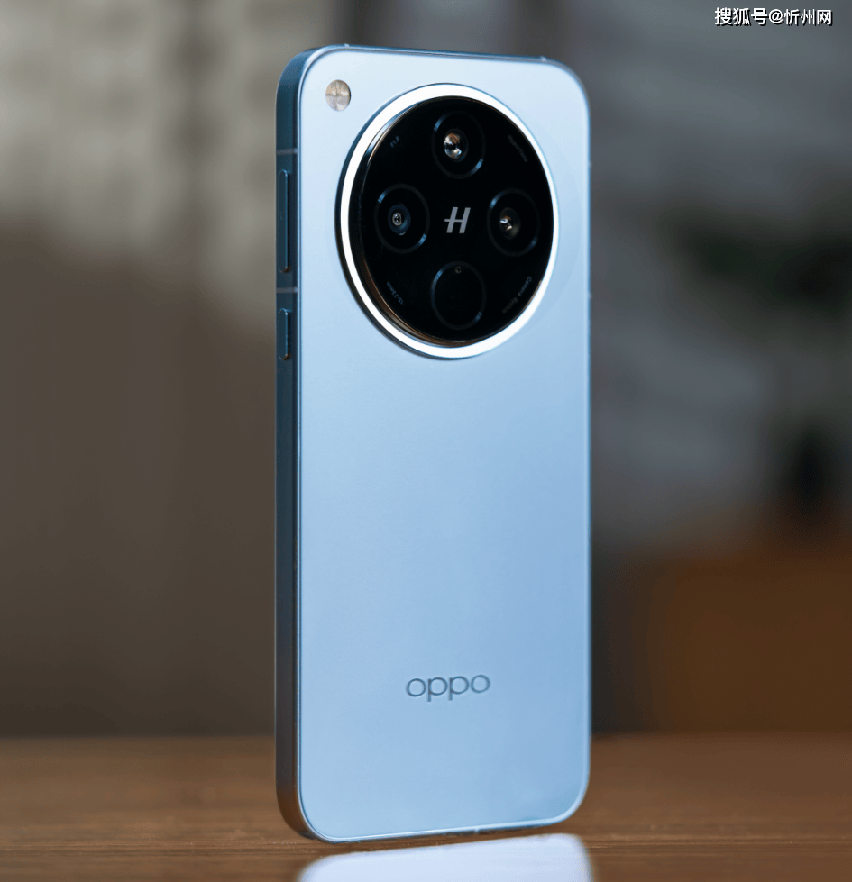 欧博体育app国产手机集体大跳水今年五一最值得买的4款手机16G+512G更亲民(图8)