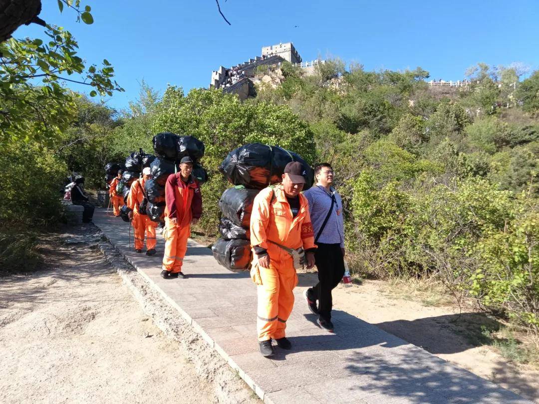 延庆八达岭长城上的“多彩”守护——