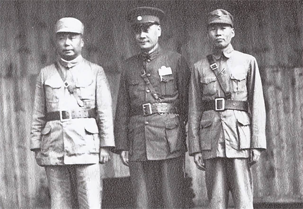 PG电子app1935年红军飞夺泸定桥敌人为何不将铁索炸断？刘文辉：我才不傻(图9)