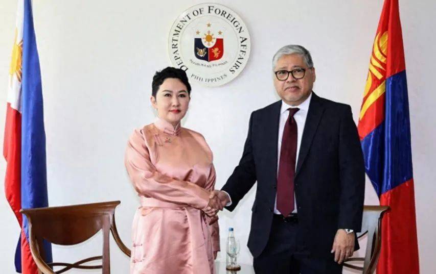 忍无可忍！“大鱼”全部冒头，解放军动真格了！南海局势大变