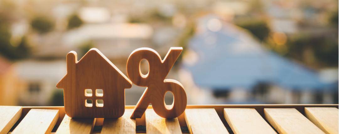 万科年度巨亏500亿，74岁的王石可能要复出？