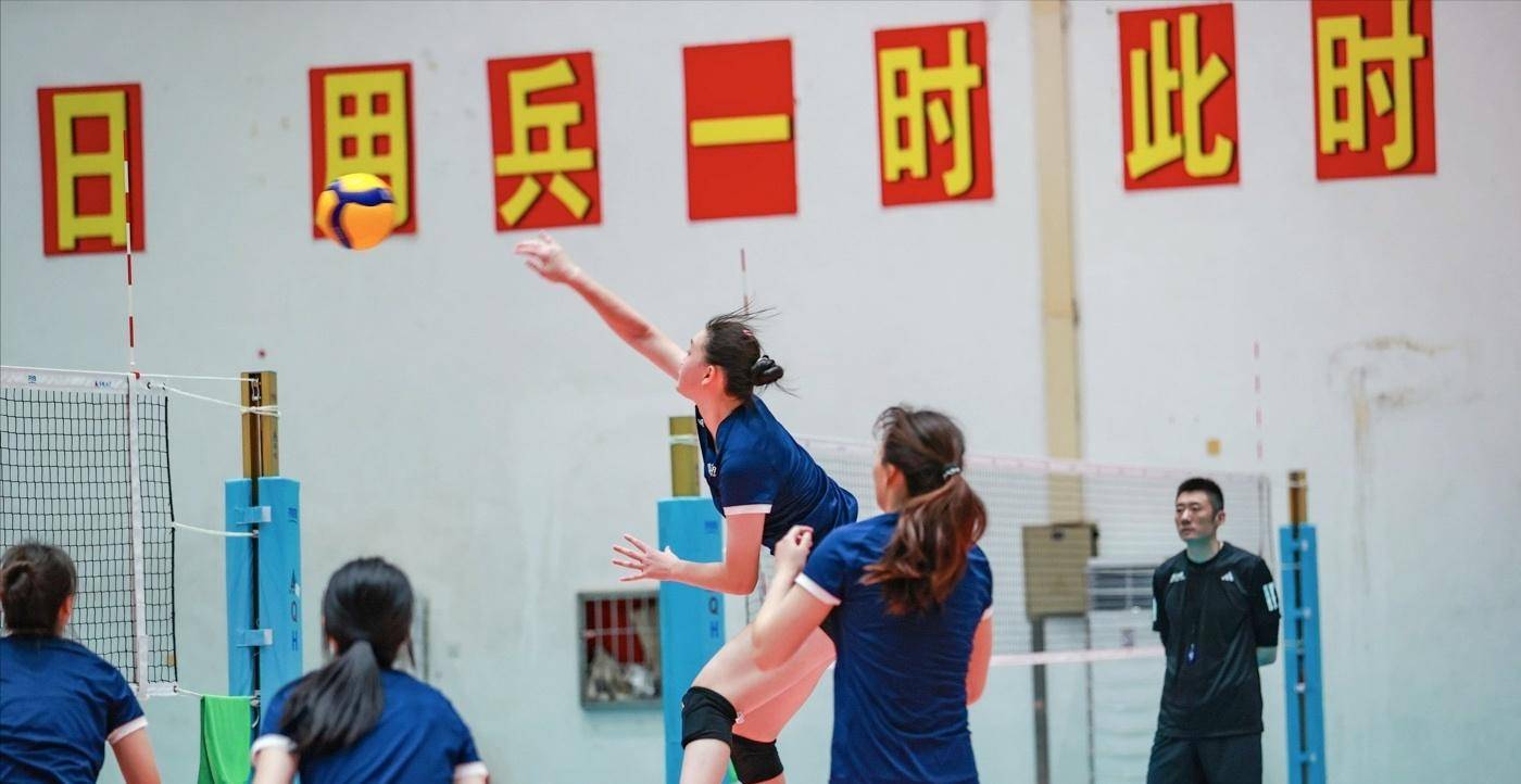 原创             新女排着手减员？杨舒茗王奥芊加盟U19，世少赛中国队名单出炉