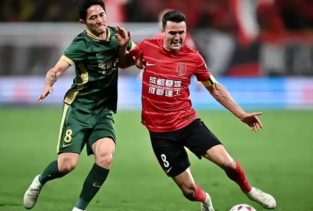 原创             津门虎夏窗补强名单预测，成都蓉城队长领衔，球迷直言难信