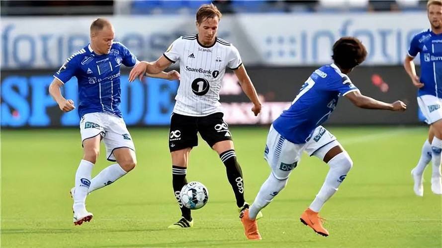 欧洲篮球联赛中文网__赛程比分+球队资讯+盘口分析【私房菜大满贯】周日017 挪超巅峰战：莫尔德主场誓破维京金身 攻防博弈暗藏胜负密码 历史恩怨或成关键变量