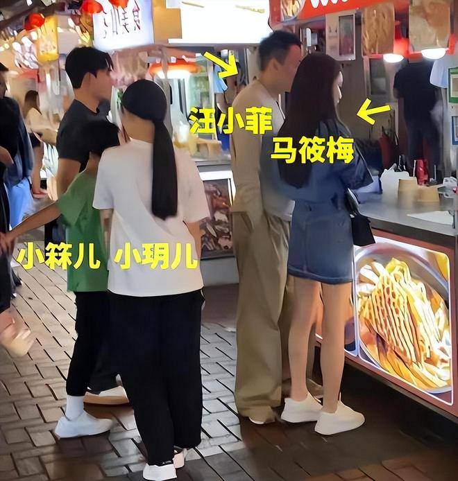 汪小菲带孩子回台北过六一，大S妈妈和小S全家人无心陪伴庆祝