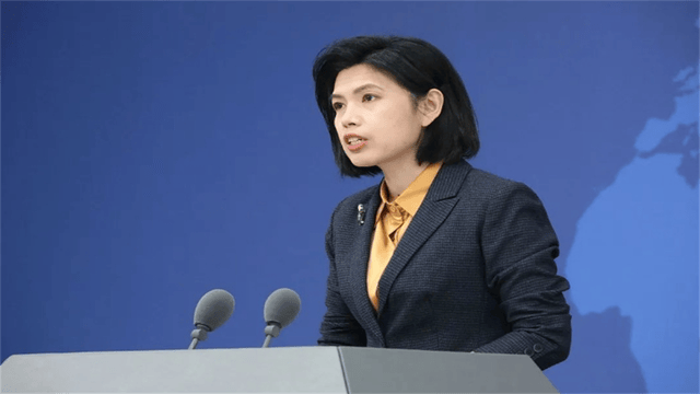 解放军行动了！军机三面包夹，同一时间，台防空识别区也响起警报