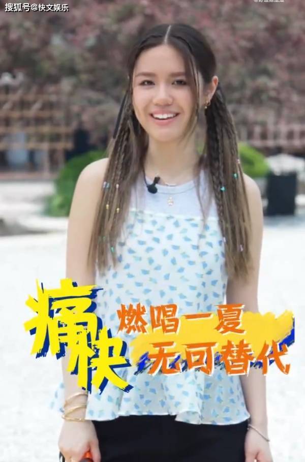 钟镇涛官宣女儿正式出道，他的女儿不仅长得漂亮，唱歌还很好听
