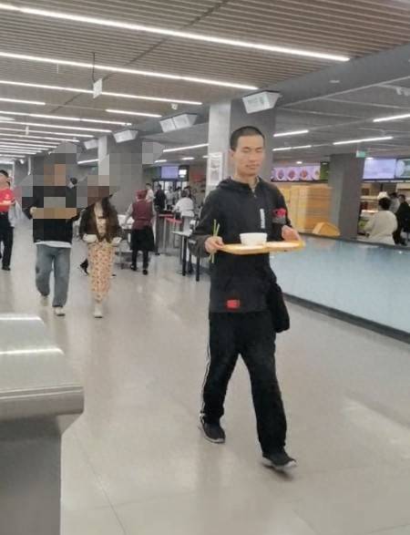 原创             北大数院同学透露韦神的另一面，称他私下心智很正常情商也高！