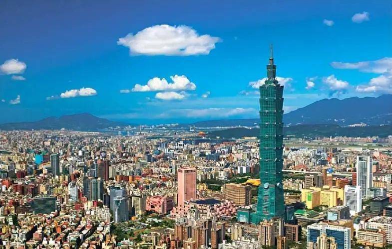 “大鱼”终于现身！这次不止美国？马克龙表态惊人，局势愈发严峻