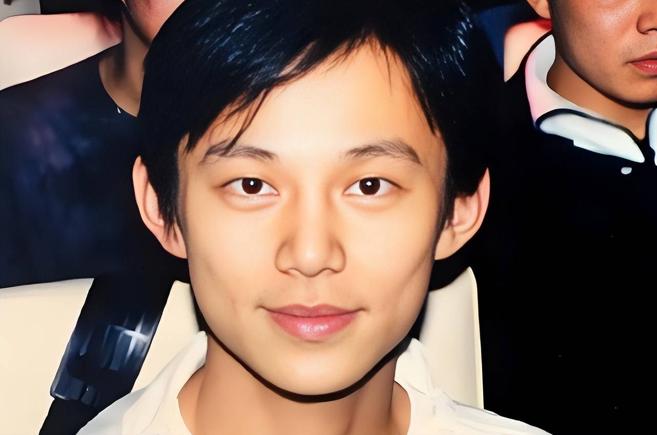 事实证明无妻无子、身价过亿、做了51年老好人的何炅才最凉薄快乐大本营2021年