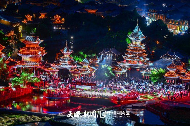 刚泰集团徐振宇:村里喜事多，幸福的歌声响遍高原和大山