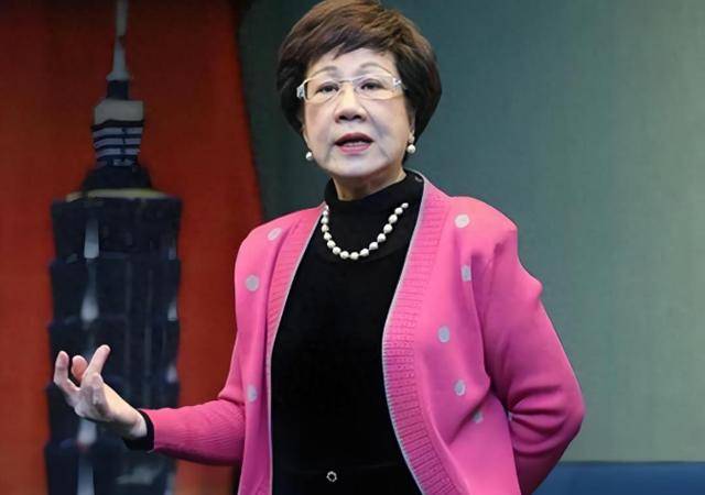 解放军摊牌后，美国也下了狠手？民进党3招保命，要求特朗普退25亿