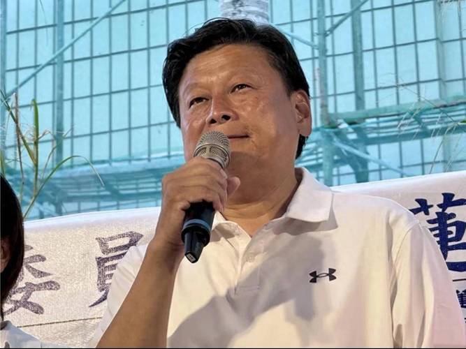 朱立伦交接在即，卢秀燕突然变主意，蒋万安保持沉默，台湾政界黑马正悄然崛起