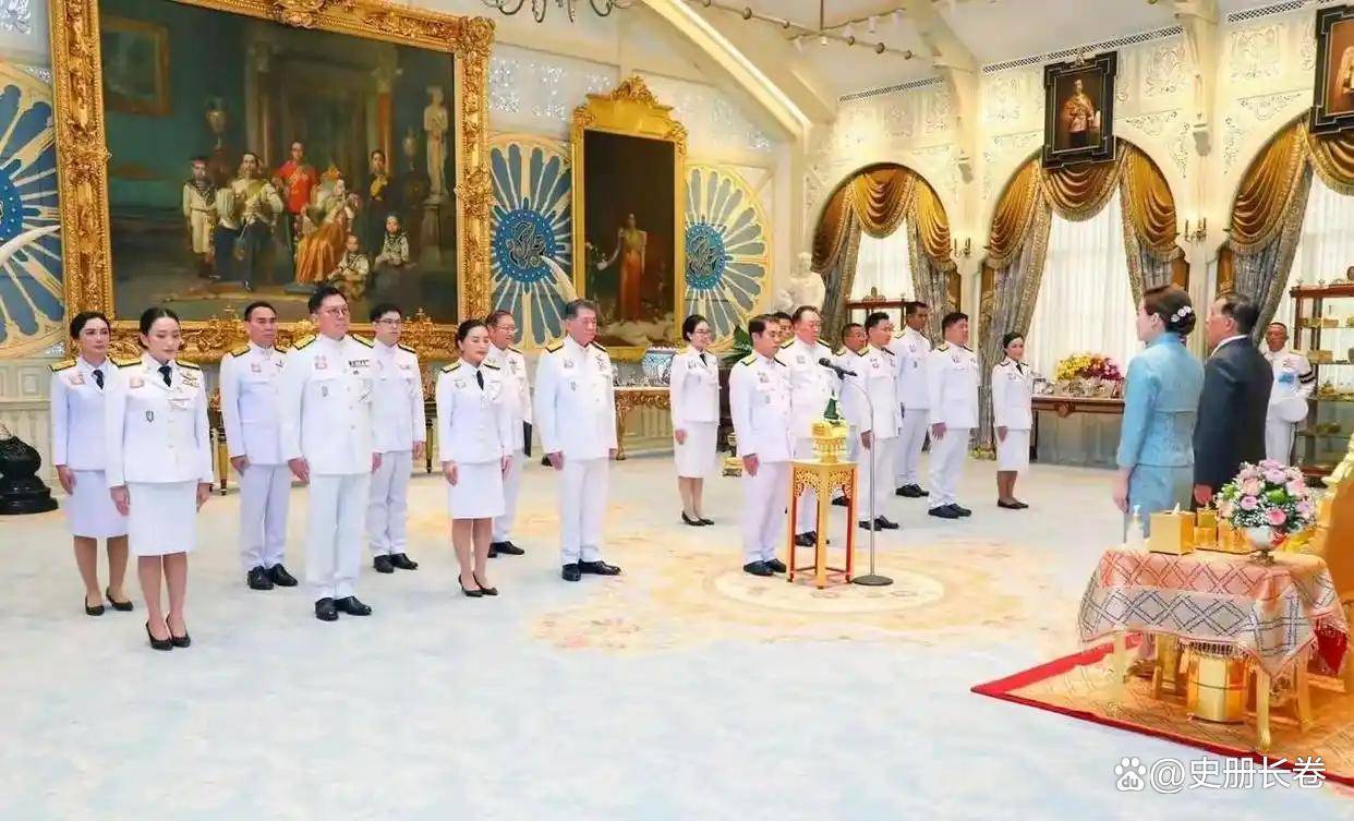 伟德国际7比2!佩通坦微笑出庭自辩重返泰国总理毫无悬念