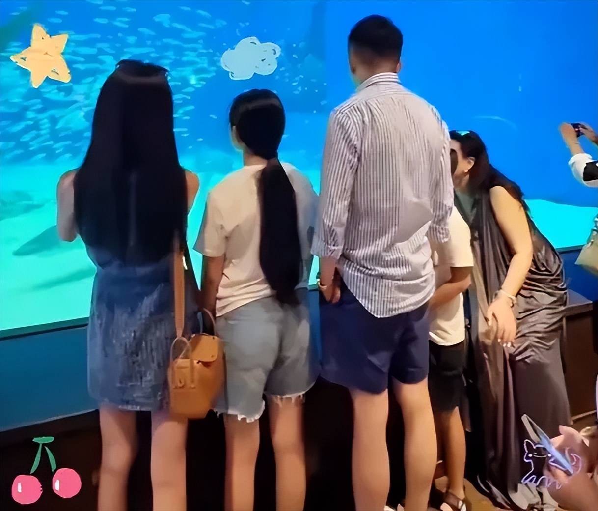 马筱梅面相开始变化，疲惫浮肿有孕相，提及大S子女感慨宝妈都懂