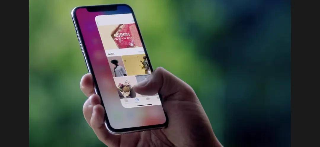 原创             iPhone 20周年特别款是拾安卓牙慧？