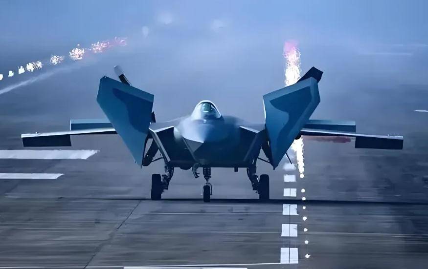 这才是中国空军当前最急缺的战机，要大量装备部队，并非歼20！