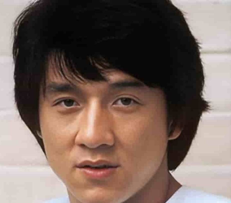 成龙、李连杰老矣，同样62岁的他，咋看上去像30岁？